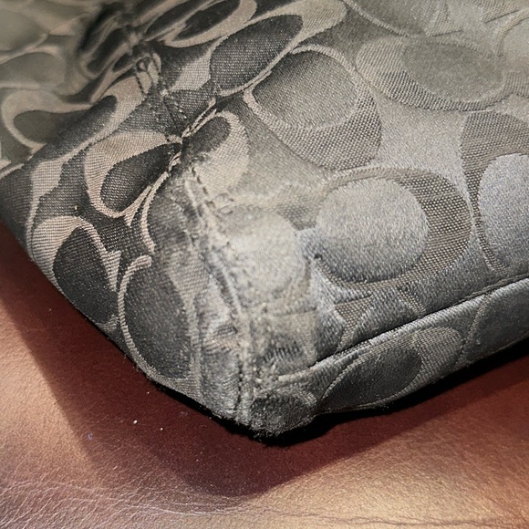 Coach Signature Sateen Ashley Hippie Bag - Picture 7 of 16